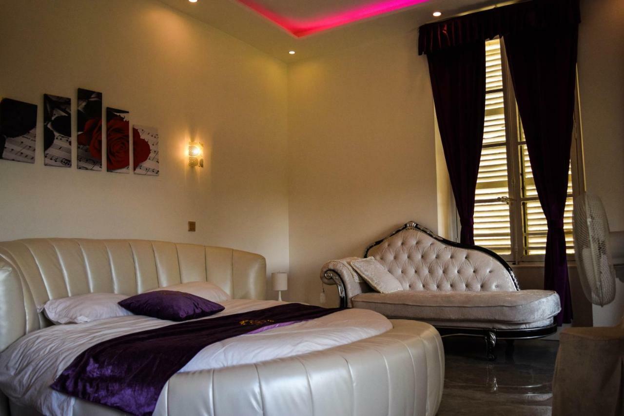 Chateau Nevers Bed & Breakfast Varennes-Vauzelles Dış mekan fotoğraf